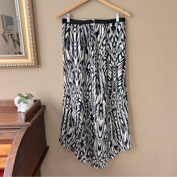 Anthropologie Liefsdottir Silk High Low Monarch Butterfly Print Midi Skirt Sz 8 - Picture 5 of 6